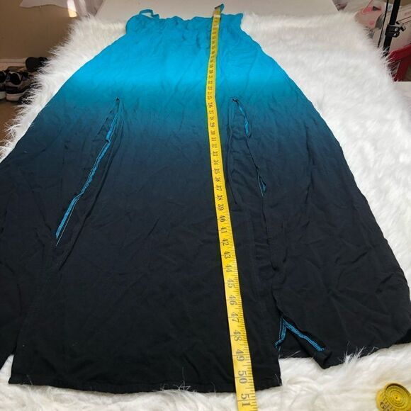 Volcom Women’s Blue Ombré Sleeveless Smocked Maxi Dress Size S - Picture 7 of 10